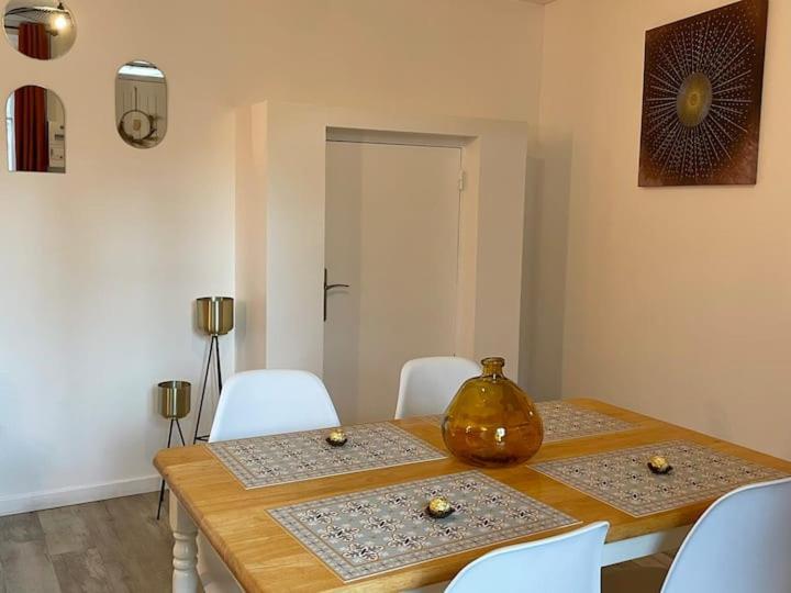 Apartamento Comme Un Air De Provence A Blois Exterior foto