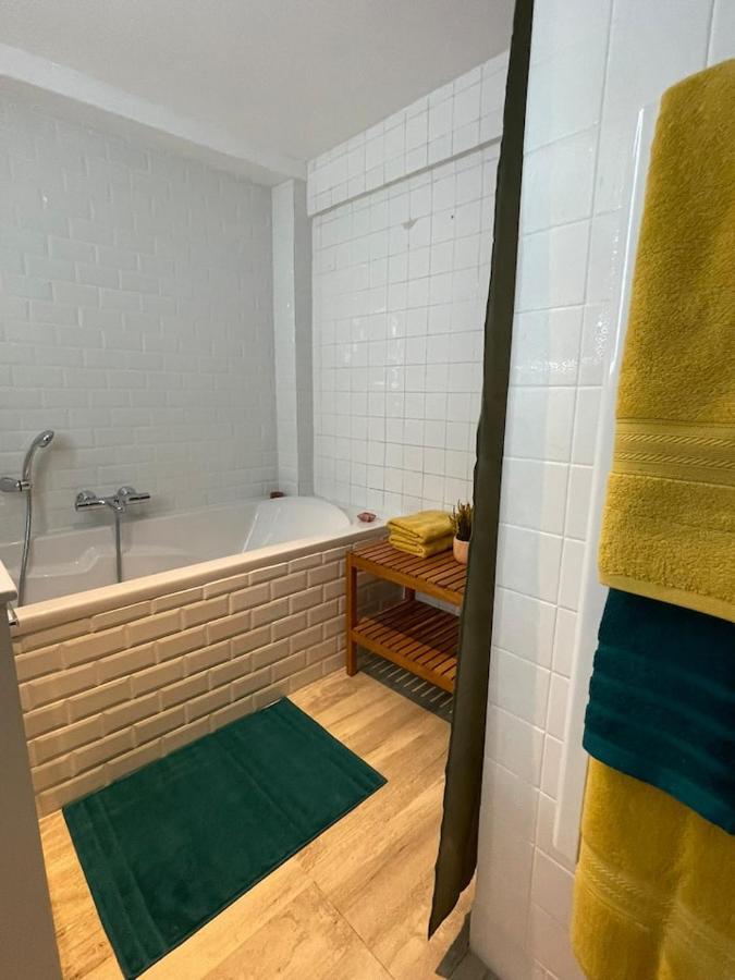 Apartamento Comme Un Air De Provence A Blois Exterior foto