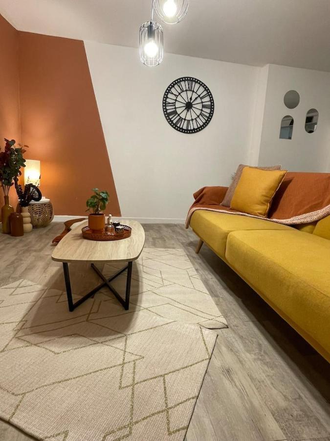 Apartamento Comme Un Air De Provence A Blois Exterior foto