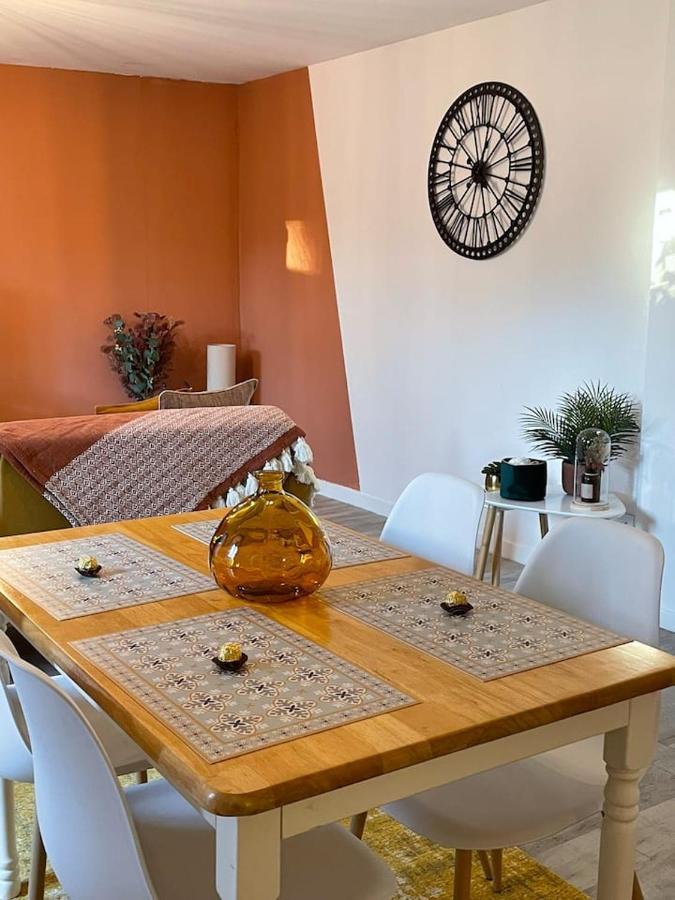 Apartamento Comme Un Air De Provence A Blois Exterior foto